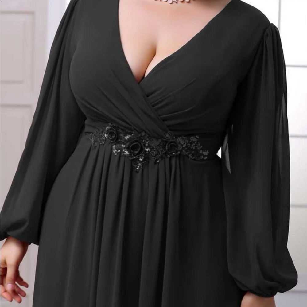 Plus Contrast Sequin Floral Appliqué Wrap Chiffon Dress Black from SHEIN - Picture 4 of 11